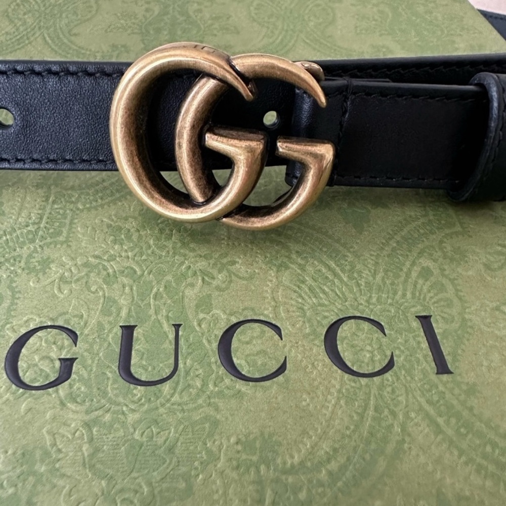Gucci GG MARMONT Thin Leather Belt